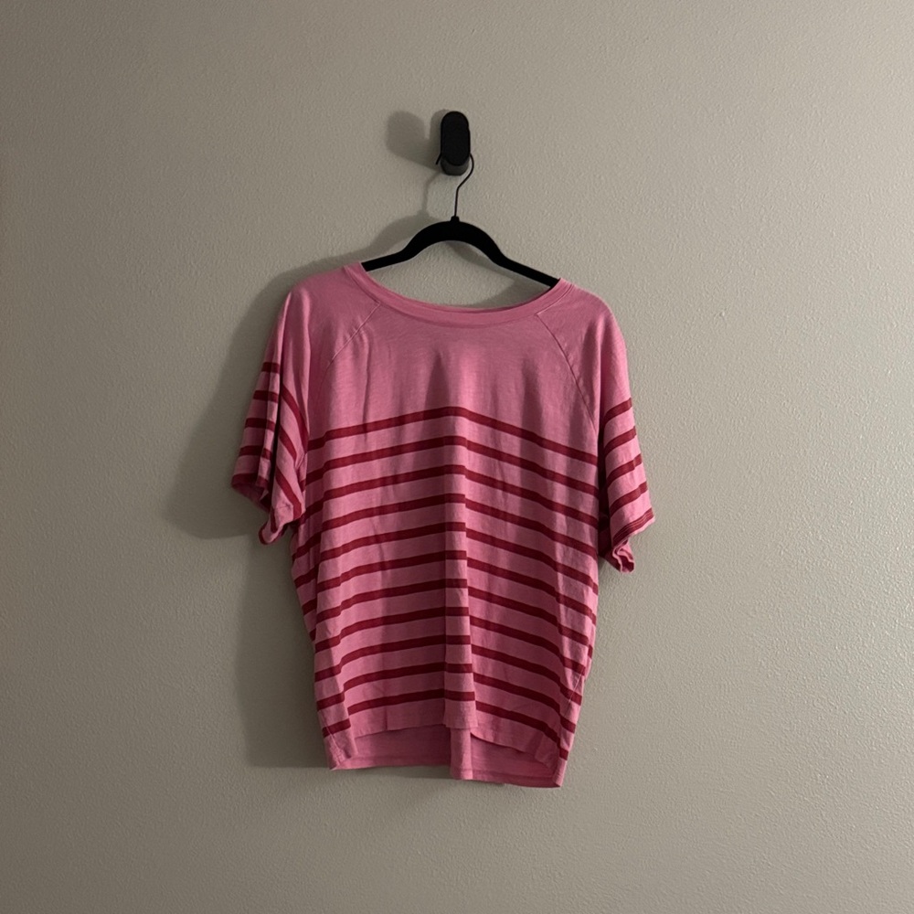 24/7 Comfort Apparel Pink Striped Short Sleeve Top